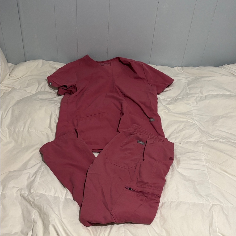 Figs Women's Scrub Set in Burgundy/Pink